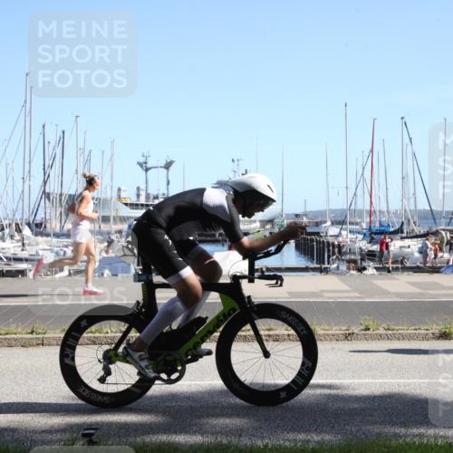 17.08.2025 - KN Förde Triathlon 2025 Yannick Fuchs http://msf.ph/oto/8619278 17.08.2025 11:12:17 Radfahren 269, 271, 278, 291, 327, 343, 350, 370, 612, 635 meine-sportfotos.de