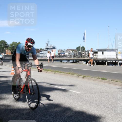 17.08.2025 - KN Förde Triathlon 2025 Yannick Fuchs http://msf.ph/oto/8619302 17.08.2025 13:19:06 Radfahren 423, 447, 496, 525, 540 meine-sportfotos.de