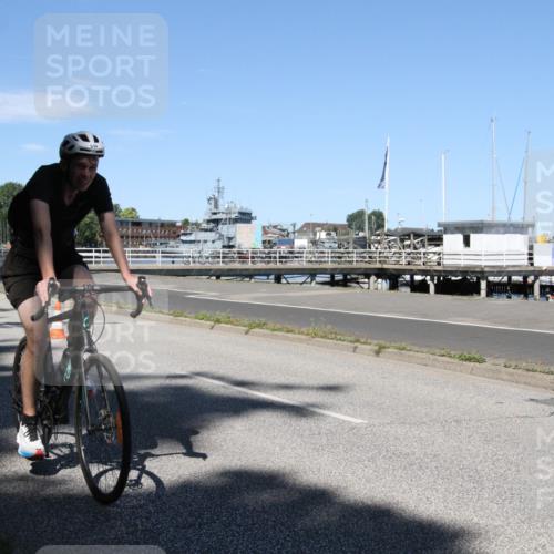 17.08.2025 - KN Förde Triathlon 2025 Yannick Fuchs http://msf.ph/oto/8619321 17.08.2025 13:19:33 Radfahren 397, 416, 457, 477, 482, 534 meine-sportfotos.de