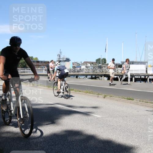 17.08.2025 - KN Förde Triathlon 2025 Yannick Fuchs http://msf.ph/oto/8619353 17.08.2025 13:20:19 Radfahren 434, 450, 480, 526 meine-sportfotos.de