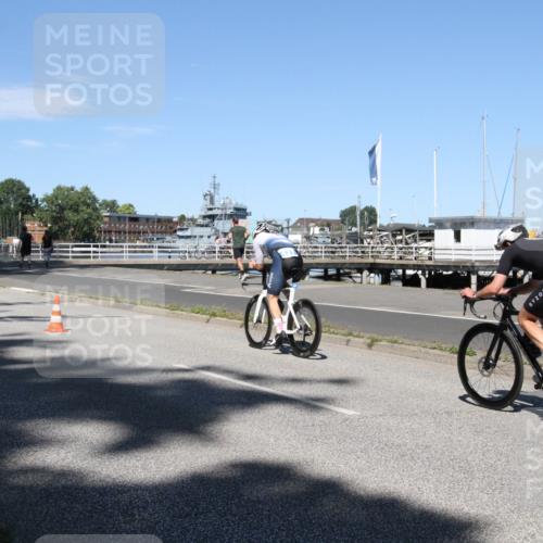 17.08.2025 - KN Förde Triathlon 2025 Yannick Fuchs http://msf.ph/oto/8619364 17.08.2025 13:20:33 Radfahren 411, 437, 442, 456, 460, 467, 486, 522, 541 meine-sportfotos.de
