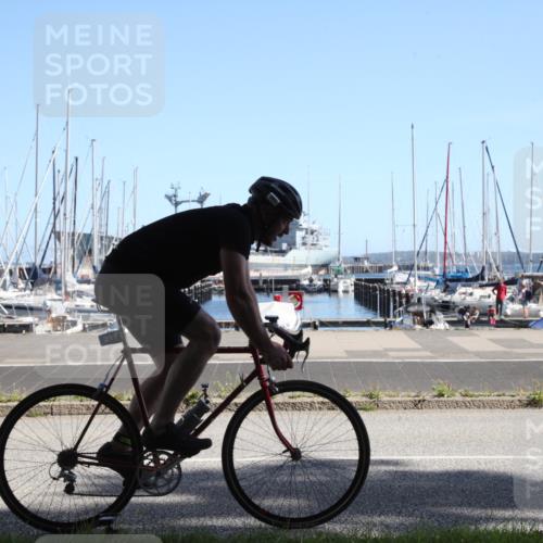 17.08.2025 - KN Förde Triathlon 2025 Yannick Fuchs http://msf.ph/oto/8619389 17.08.2025 11:13:50 Radfahren 281, 284, 291, 307, 354, 371 meine-sportfotos.de