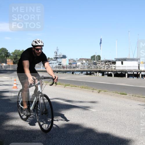 17.08.2025 - KN Förde Triathlon 2025 Yannick Fuchs http://msf.ph/oto/8619390 17.08.2025 13:21:00 Radfahren 410, 473, 496, 525, 528, 546 meine-sportfotos.de