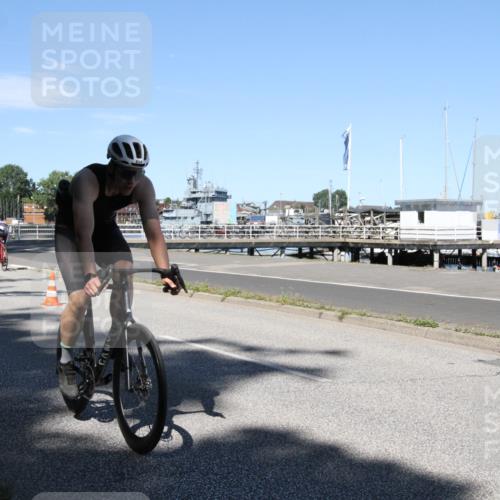 17.08.2025 - KN Förde Triathlon 2025 Yannick Fuchs http://msf.ph/oto/8619421 17.08.2025 13:21:55 Radfahren 395, 411, 434, 450, 471 meine-sportfotos.de