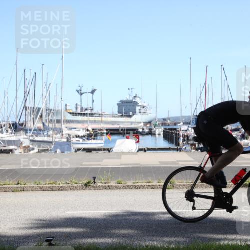 17.08.2025 - KN Förde Triathlon 2025 Yannick Fuchs http://msf.ph/oto/8619422 17.08.2025 11:14:15 Radfahren 273, 280, 356, 373, 612, 616, 617, 630 meine-sportfotos.de