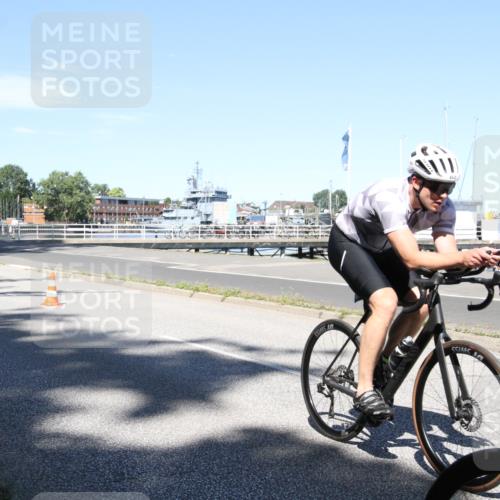 17.08.2025 - KN Förde Triathlon 2025 Yannick Fuchs http://msf.ph/oto/8619427 17.08.2025 13:22:00 Radfahren 411, 434, 437, 450, 460, 467 meine-sportfotos.de