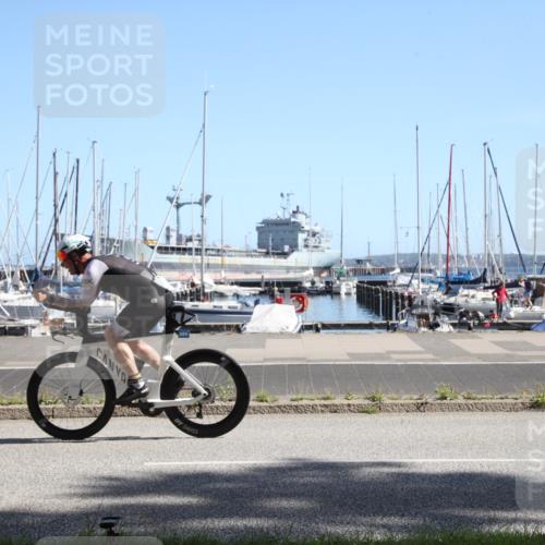 17.08.2025 - KN Förde Triathlon 2025 Yannick Fuchs http://msf.ph/oto/8619437 17.08.2025 11:14:36 Radfahren 263, 306, 337, 349, 389 meine-sportfotos.de