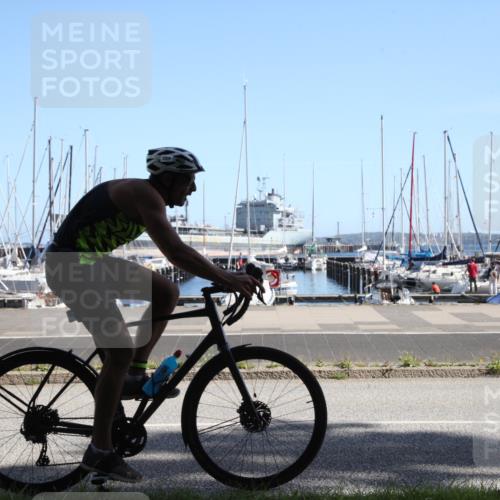 17.08.2025 - KN Förde Triathlon 2025 Yannick Fuchs http://msf.ph/oto/8619478 17.08.2025 11:15:12 Radfahren 281, 345, 353, 374, 380, 619, 621, 625, 632, 642 meine-sportfotos.de
