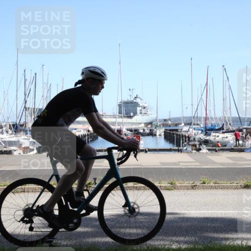 17.08.2025 - KN Förde Triathlon 2025 Yannick Fuchs http://msf.ph/oto/8619486 17.08.2025 11:15:14 Radfahren 281, 345, 353, 374, 380, 625, 632, 642 meine-sportfotos.de