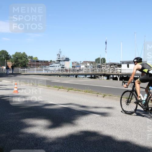 17.08.2025 - KN Förde Triathlon 2025 Yannick Fuchs http://msf.ph/oto/8619499 17.08.2025 13:23:46 Radfahren 395, 432, 475, 493, 535, 549 meine-sportfotos.de