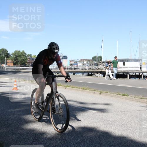 17.08.2025 - KN Förde Triathlon 2025 Yannick Fuchs http://msf.ph/oto/8619509 17.08.2025 13:24:09 Radfahren 430, 458, 464, 494, 501, 514, 524, 527, 542 meine-sportfotos.de