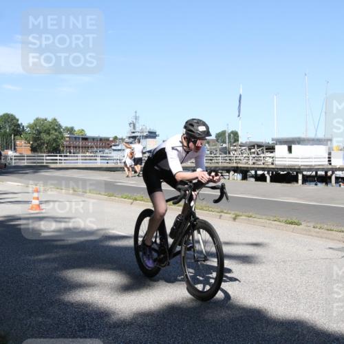 17.08.2025 - KN Förde Triathlon 2025 Yannick Fuchs http://msf.ph/oto/8619526 17.08.2025 13:24:38 Radfahren 396, 453, 476, 509, 510, 538 meine-sportfotos.de