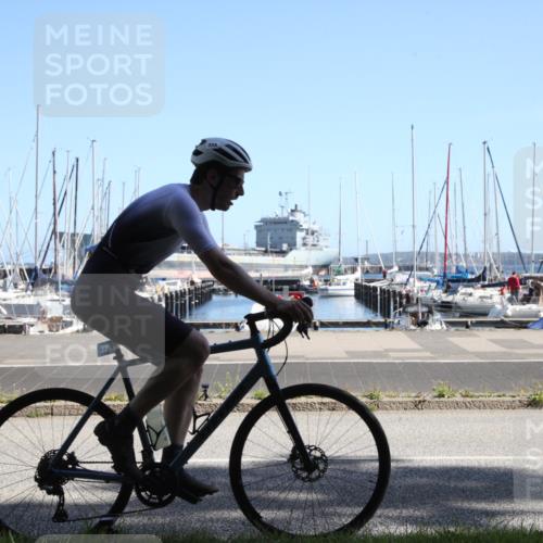 17.08.2025 - KN Förde Triathlon 2025 Yannick Fuchs http://msf.ph/oto/8619547 17.08.2025 11:16:15 Radfahren 266, 296, 310, 328, 335, 344, 368, 618, 626, 628 meine-sportfotos.de