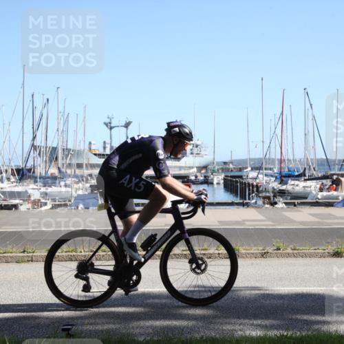 17.08.2025 - KN Förde Triathlon 2025 Yannick Fuchs http://msf.ph/oto/8619560 17.08.2025 11:16:34 Radfahren 297, 361, 632, 642 meine-sportfotos.de