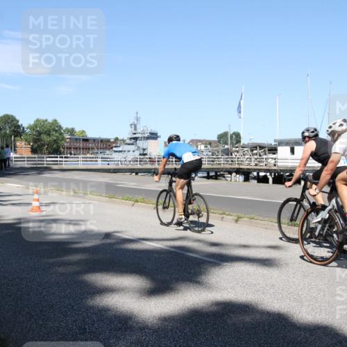 17.08.2025 - KN Förde Triathlon 2025 Yannick Fuchs http://msf.ph/oto/8619592 17.08.2025 13:26:21 Radfahren 421, 455, 483, 491 meine-sportfotos.de