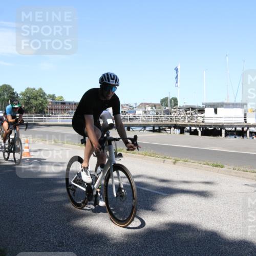 17.08.2025 - KN Förde Triathlon 2025 Yannick Fuchs http://msf.ph/oto/8619623 17.08.2025 13:27:05 Radfahren 427, 487, 498, 505, 506, 523, 532 meine-sportfotos.de