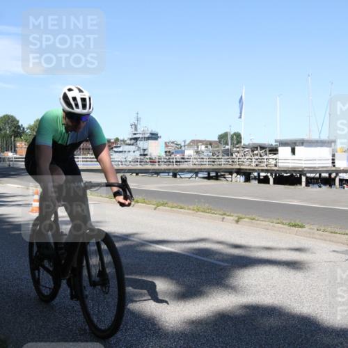 17.08.2025 - KN Förde Triathlon 2025 Yannick Fuchs http://msf.ph/oto/8619675 17.08.2025 13:28:38 Radfahren 479, 506 meine-sportfotos.de