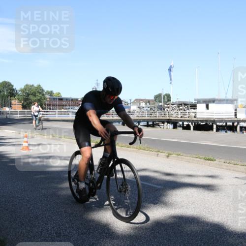 17.08.2025 - KN Förde Triathlon 2025 Yannick Fuchs http://msf.ph/oto/8619678 17.08.2025 13:28:43 Radfahren 479, 505, 506, 541 meine-sportfotos.de