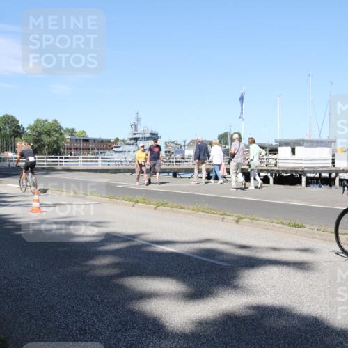 17.08.2025 - KN Förde Triathlon 2025 Yannick Fuchs http://msf.ph/oto/8619693 17.08.2025 13:29:13 Radfahren 357, 526 meine-sportfotos.de