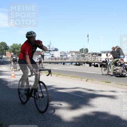 17.08.2025 - KN Förde Triathlon 2025 Yannick Fuchs http://msf.ph/oto/8619703 17.08.2025 13:29:40 Radfahren 397, 534 meine-sportfotos.de