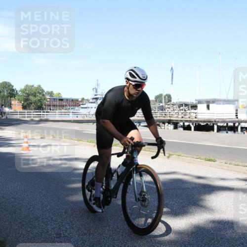17.08.2025 - KN Förde Triathlon 2025 Yannick Fuchs http://msf.ph/oto/8619779 17.08.2025 13:32:49 Radfahren 486, 496, 511, 542 meine-sportfotos.de