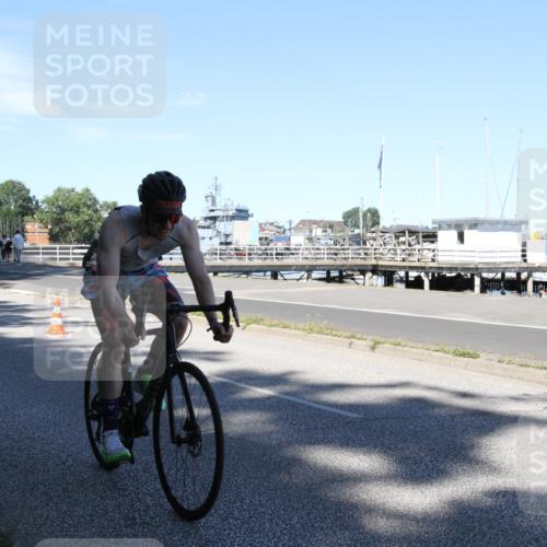 17.08.2025 - KN Förde Triathlon 2025 Yannick Fuchs http://msf.ph/oto/8619797 17.08.2025 13:34:02 Radfahren 494, 510, 512 meine-sportfotos.de