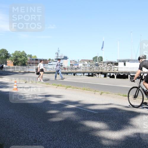 17.08.2025 - KN Förde Triathlon 2025 Yannick Fuchs http://msf.ph/oto/8619806 17.08.2025 13:34:25 Radfahren 438, 535, 549 meine-sportfotos.de