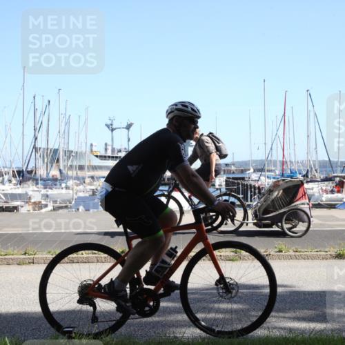 17.08.2025 - KN Förde Triathlon 2025 Yannick Fuchs http://msf.ph/oto/8619814 17.08.2025 11:21:37 Radfahren 302, 325, 363, 379, 390 meine-sportfotos.de
