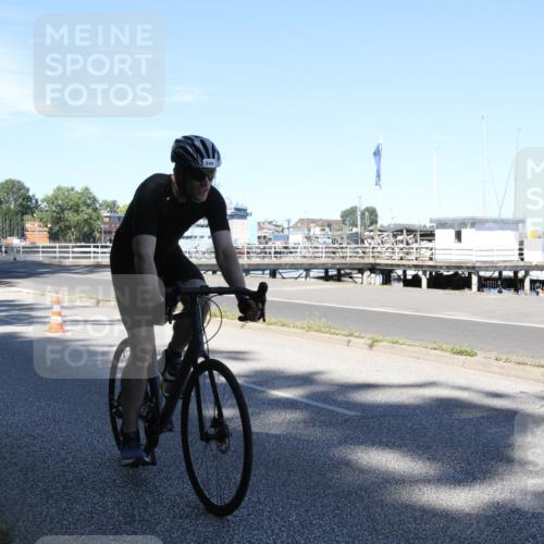 17.08.2025 - KN Förde Triathlon 2025 Yannick Fuchs http://msf.ph/oto/8619836 17.08.2025 13:36:09 Radfahren 481, 535, 538, 539, 549 meine-sportfotos.de