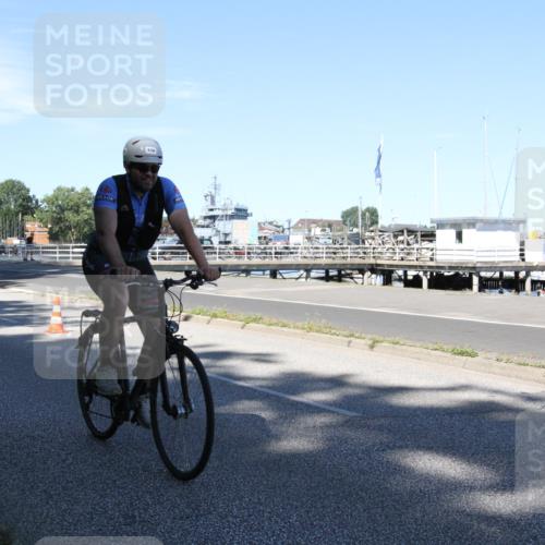 17.08.2025 - KN Förde Triathlon 2025 Yannick Fuchs http://msf.ph/oto/8619853 17.08.2025 13:38:14 Radfahren 538, 539 meine-sportfotos.de