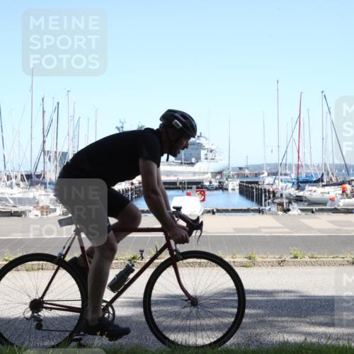 17.08.2025 - KN Förde Triathlon 2025 Yannick Fuchs http://msf.ph/oto/8619946 17.08.2025 11:24:00 Radfahren 291, 349, 372, 610, 612, 632 meine-sportfotos.de