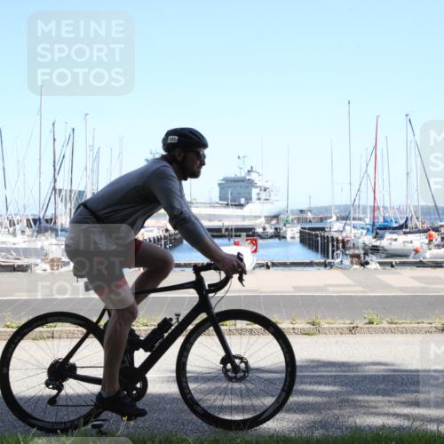 17.08.2025 - KN Förde Triathlon 2025 Yannick Fuchs http://msf.ph/oto/8619979 17.08.2025 11:24:34 Radfahren 281, 326, 329, 352, 371, 380, 616 meine-sportfotos.de