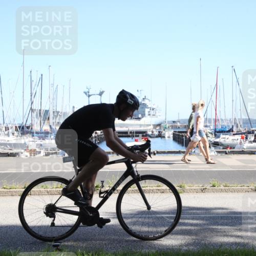 17.08.2025 - KN Förde Triathlon 2025 Yannick Fuchs http://msf.ph/oto/8620049 17.08.2025 11:26:45 Radfahren 300, 309, 373 meine-sportfotos.de