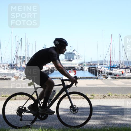 17.08.2025 - KN Förde Triathlon 2025 Yannick Fuchs http://msf.ph/oto/8620068 17.08.2025 11:27:32 Radfahren 310, 368, 622 meine-sportfotos.de