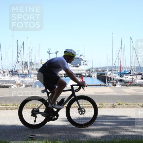 17.08.2025 - KN Förde Triathlon 2025 Yannick Fuchs http://msf.ph/oto/8620082 17.08.2025 11:27:57 Radfahren 264, 268, 282, 319, 320, 323, 382, 615, 618, 624, 627 meine-sportfotos.de
