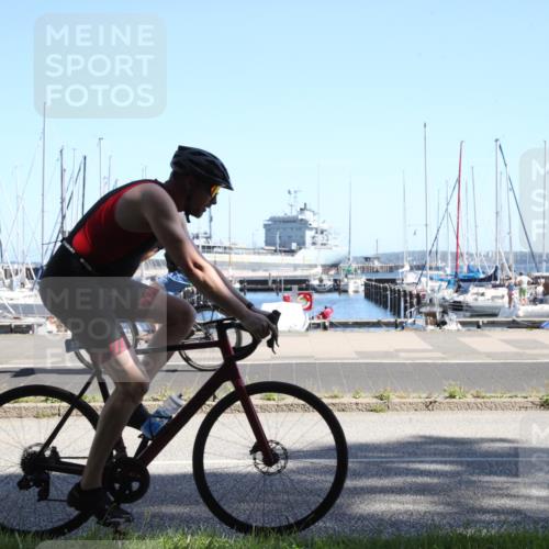 17.08.2025 - KN Förde Triathlon 2025 Yannick Fuchs http://msf.ph/oto/8620099 17.08.2025 11:29:08 Radfahren 335, 358 meine-sportfotos.de
