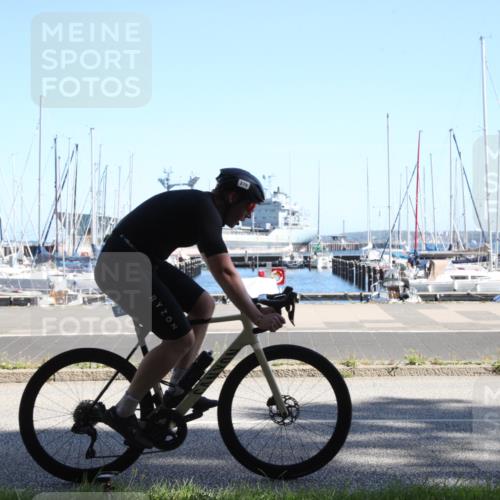17.08.2025 - KN Förde Triathlon 2025 Yannick Fuchs http://msf.ph/oto/8620142 17.08.2025 11:31:00 Radfahren 270, 324, 334, 604 meine-sportfotos.de