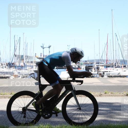 17.08.2025 - KN Förde Triathlon 2025 Yannick Fuchs http://msf.ph/oto/8620149 17.08.2025 11:31:13 Radfahren 267, 275, 287, 302, 312, 325, 607, 631 meine-sportfotos.de
