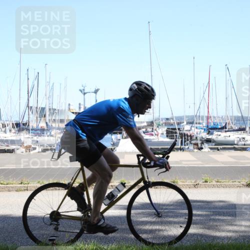 17.08.2025 - KN Förde Triathlon 2025 Yannick Fuchs http://msf.ph/oto/8620153 17.08.2025 11:31:31 Radfahren 265, 316, 376, 605, 641 meine-sportfotos.de