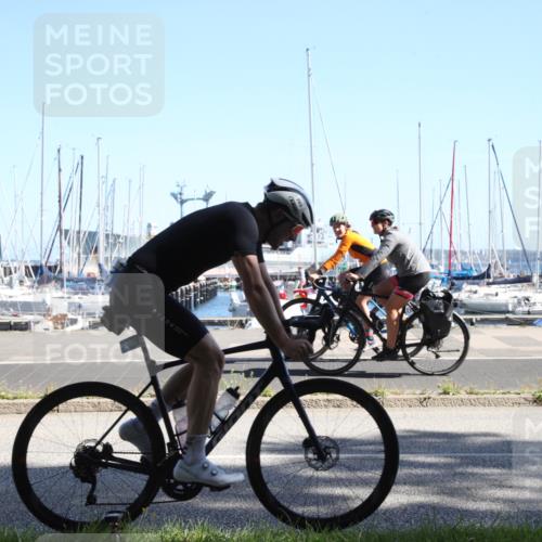 17.08.2025 - KN Förde Triathlon 2025 Yannick Fuchs http://msf.ph/oto/8620155 17.08.2025 11:31:32 Radfahren 265, 316, 376, 605 meine-sportfotos.de