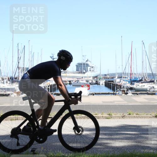 17.08.2025 - KN Förde Triathlon 2025 Yannick Fuchs http://msf.ph/oto/8620193 17.08.2025 11:32:49 Radfahren 263, 334, 365, 607 meine-sportfotos.de
