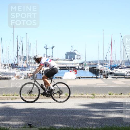 17.08.2025 - KN Förde Triathlon 2025 Yannick Fuchs http://msf.ph/oto/8620381 17.08.2025 11:39:39 Radfahren 279, 319, 606 meine-sportfotos.de