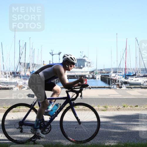 17.08.2025 - KN Förde Triathlon 2025 Yannick Fuchs http://msf.ph/oto/8620433 17.08.2025 11:42:40 Radfahren 318, 325, 343, 387, 390 meine-sportfotos.de