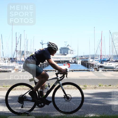 17.08.2025 - KN Förde Triathlon 2025 Yannick Fuchs http://msf.ph/oto/8620450 17.08.2025 11:43:47 Radfahren 339, 376, 607, 632 meine-sportfotos.de