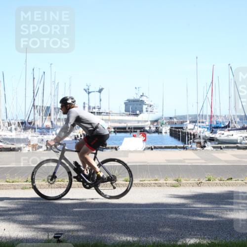 17.08.2025 - KN Förde Triathlon 2025 Yannick Fuchs http://msf.ph/oto/8620468 17.08.2025 11:44:26 Radfahren 325, 329, 350, 371, 385, 642 meine-sportfotos.de