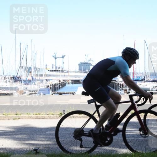 17.08.2025 - KN Förde Triathlon 2025 Yannick Fuchs http://msf.ph/oto/8620502 17.08.2025 11:46:08 Radfahren 326, 328, 329, 350, 363, 371, 372, 609, 619 meine-sportfotos.de