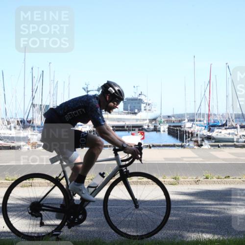 17.08.2025 - KN Förde Triathlon 2025 Yannick Fuchs http://msf.ph/oto/8620506 17.08.2025 11:46:17 Radfahren 329, 330, 350, 371, 609 meine-sportfotos.de