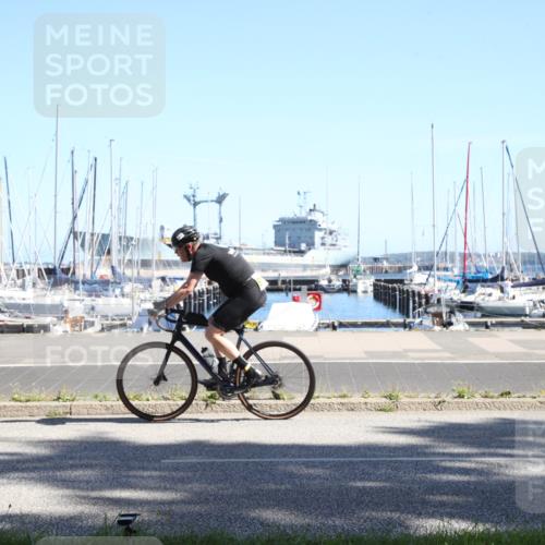 17.08.2025 - KN Förde Triathlon 2025 Yannick Fuchs http://msf.ph/oto/8620512 17.08.2025 11:46:36 Radfahren 349, 370, 373, 617 meine-sportfotos.de