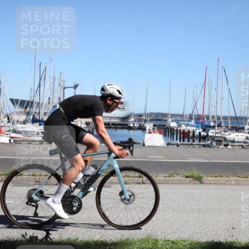 17.08.2025 - KN Förde Triathlon 2025 Yannick Fuchs http://msf.ph/oto/8620694 17.08.2025 12:49:30 Radfahren 413, 417, 423, 441 meine-sportfotos.de