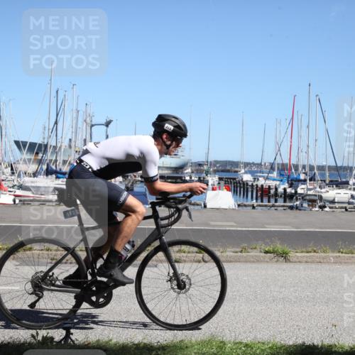 17.08.2025 - KN Förde Triathlon 2025 Yannick Fuchs http://msf.ph/oto/8620695 17.08.2025 12:49:31 Radfahren 413, 417, 423, 441 meine-sportfotos.de